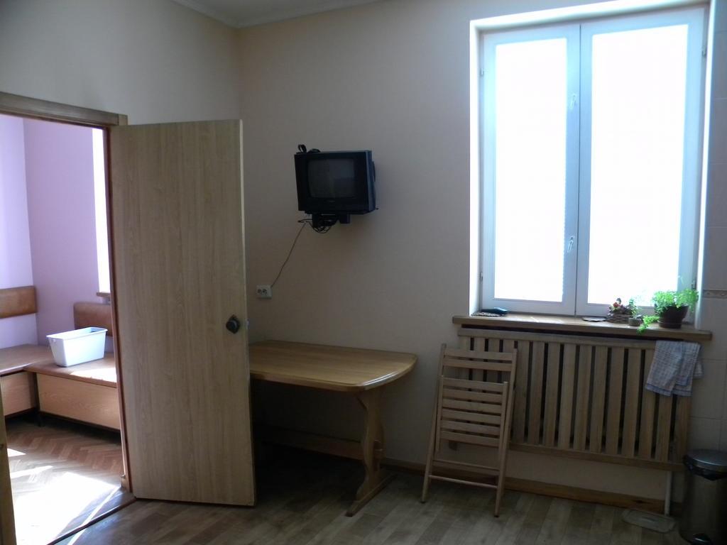 Guest House Dacha เคียฟ ภายนอก รูปภาพ