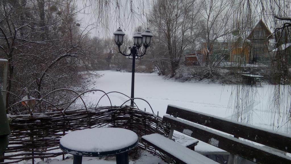 Guest House Dacha เคียฟ ภายนอก รูปภาพ